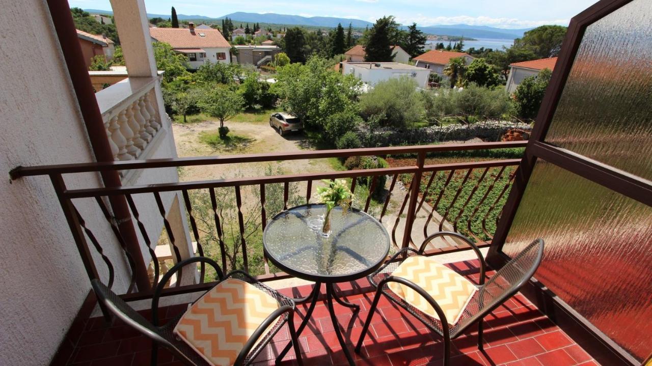 Room Jelka 3 Malinska Exterior photo